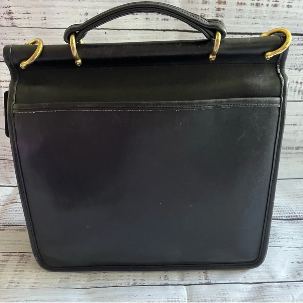 Coach Vintage Black 1997 Willis Bag